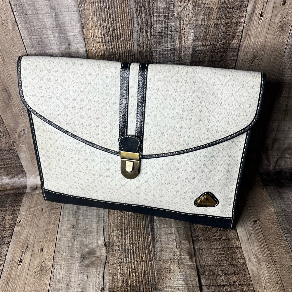 YOLAND VINTAGE MONOGRAM LEATHER CLUTCH